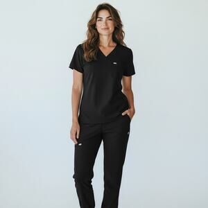 FIGS Catarina One Pocket Scrub Top Women's Sz XXL Black Healthcare Minimalist
